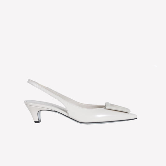 SLINGBACK IN VITELLO SPAZZOLATO STONE CON ACCESSORIO OPACO DORIEN - NO DISCOUNT | Roberto Festa