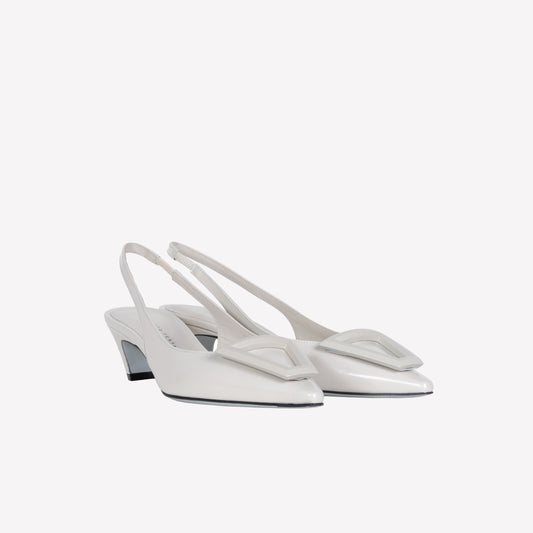 SLINGBACK IN VITELLO SPAZZOLATO STONE CON ACCESSORIO OPACO DORIEN - Grigio | Roberto Festa